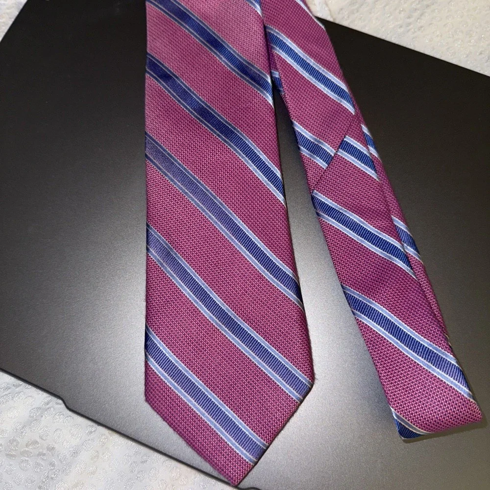 Broletto Neck Tie 3